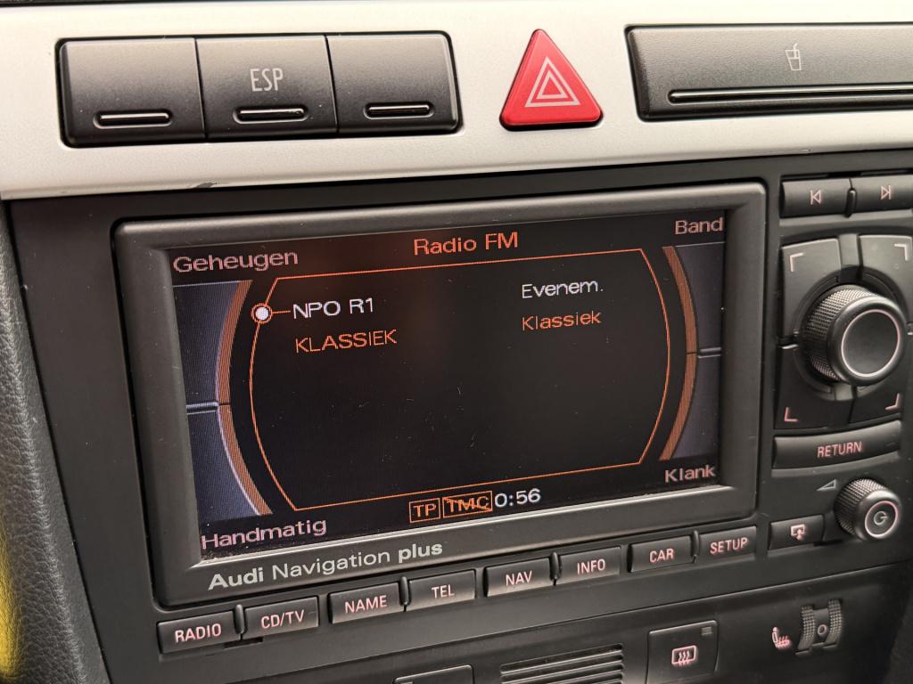 Audi A6 avant 4.2 v8 quattro s6 advance | lees tekst! | leder | 18 inch | b