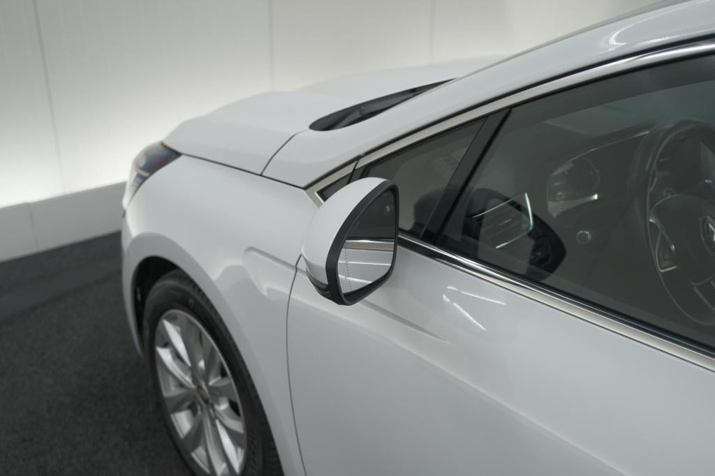Renault Clio tce 130 edc intens | 360 camera | apple carplay | parkeersenso