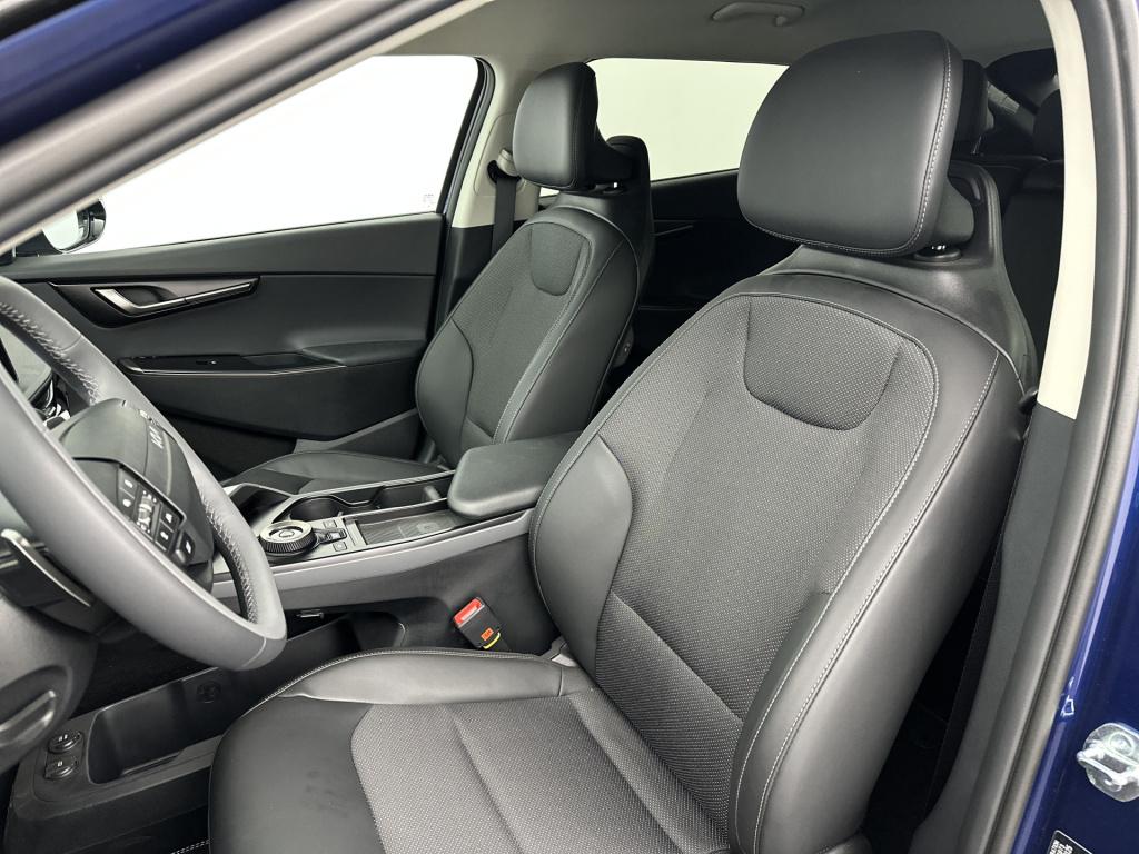 Kia Ev6 light edition 63 kwh |  stoel en stuur verwarming