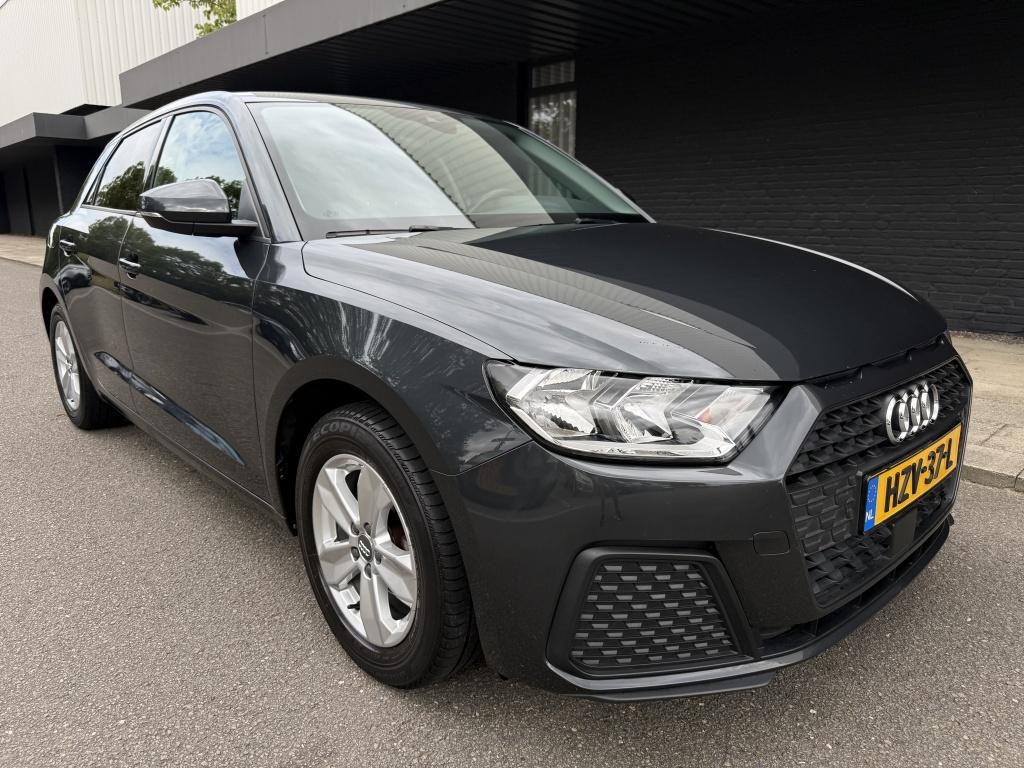 Audi A1 Sportback 25 tfsi - 35.000km - nieuwstaat -