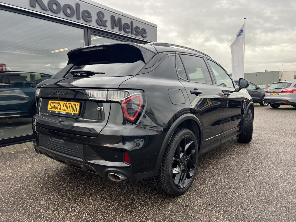 Lynk & Co 01 1.5 261pk plug in hybrid , black edition , pano dak , 360gr ca
