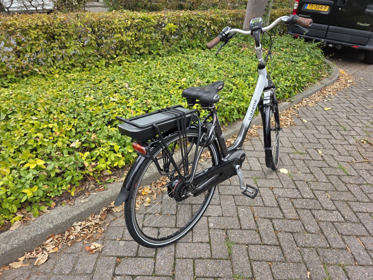 Schitterende Gazelle Orange met Bosch middenmotor