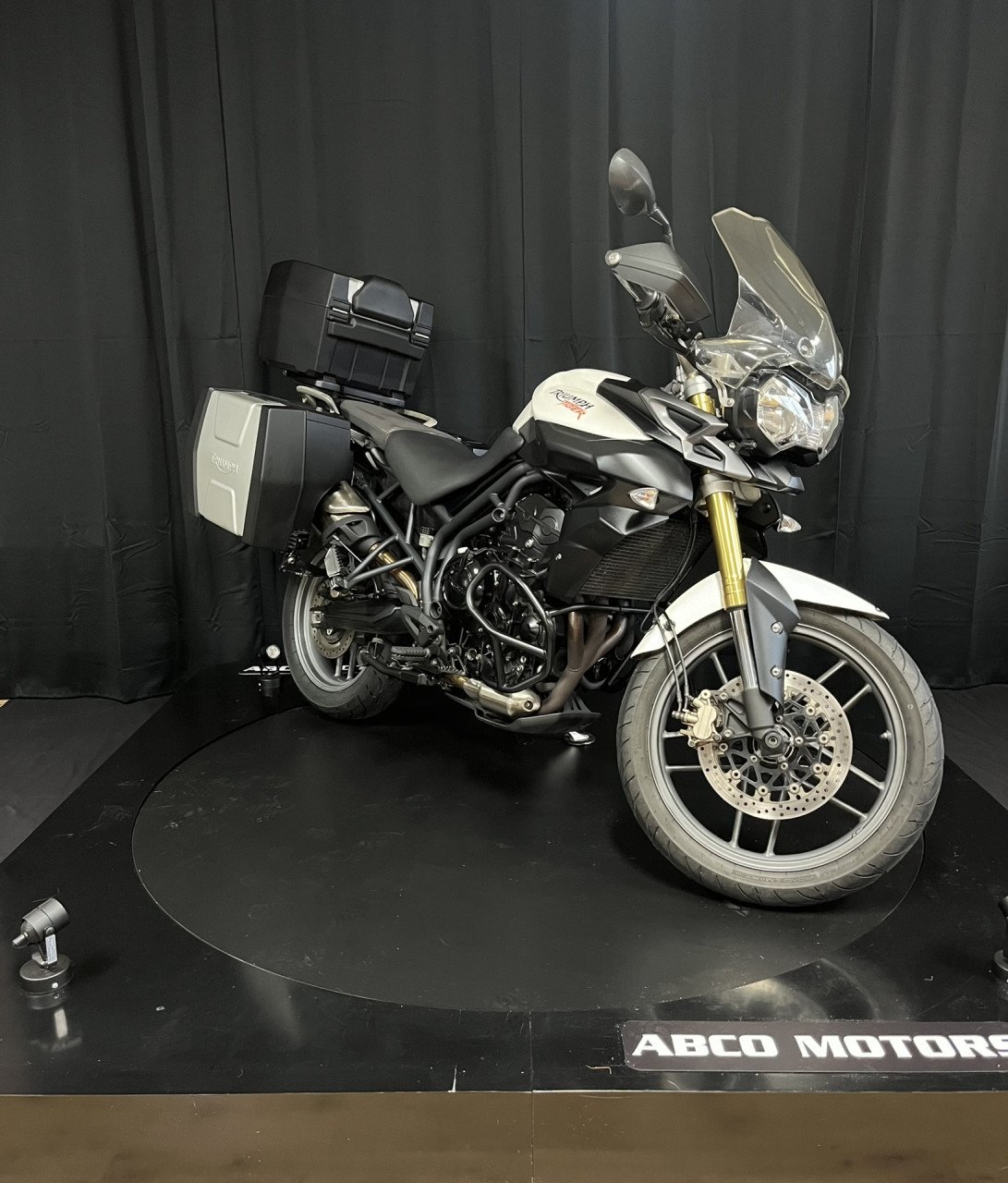 Triumph Tiger 800