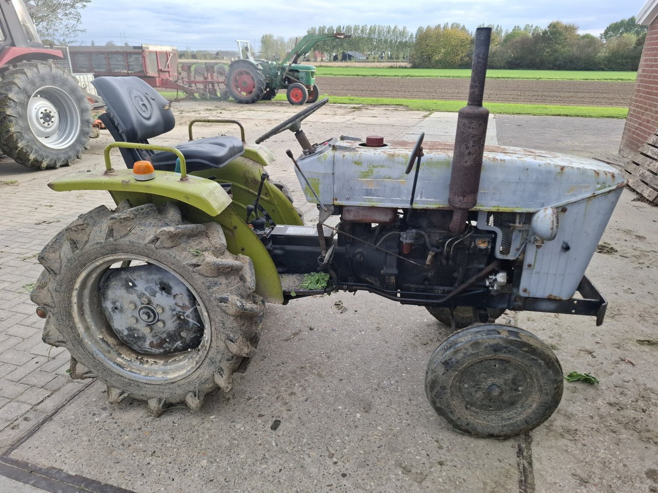 Yanmar ym1700 mini tractor