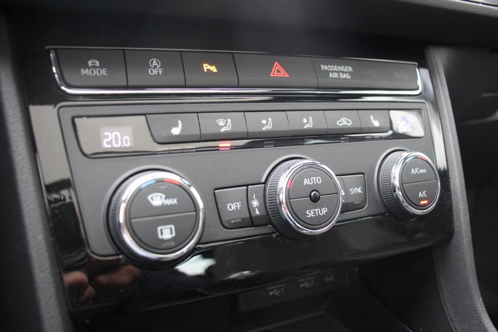 Seat Leon st 1.8 tsi fr business intense - pano - carplay - leder/alcantara