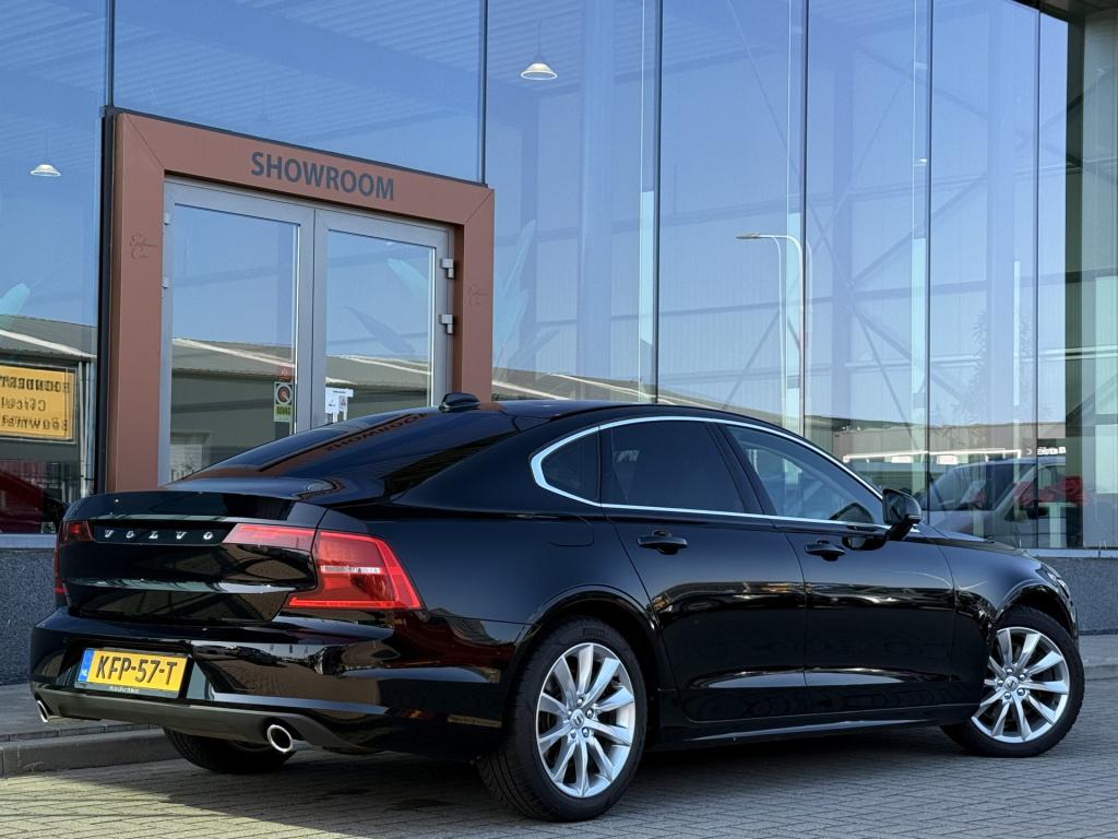 Volvo S90 2.0 t4 momentum | leder | parkeersensor | acc | apple carplay | b