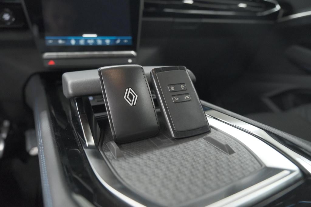 Renault Austral 1.2 e-tech full hybrid 200 esprit alpine | 360 camera | ada