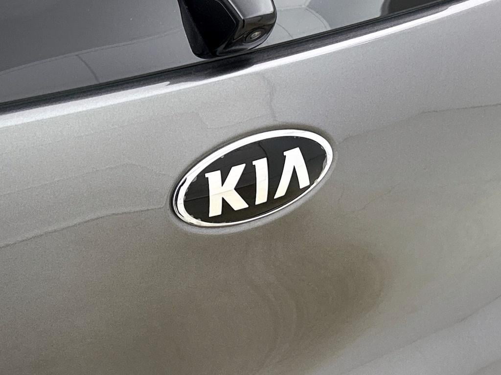 Kia Niro 1.6 gdi hybrid edition | trekhaak | stoel/stuurverwarming |