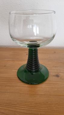 Wijnglas "France" geribbelde groene voet