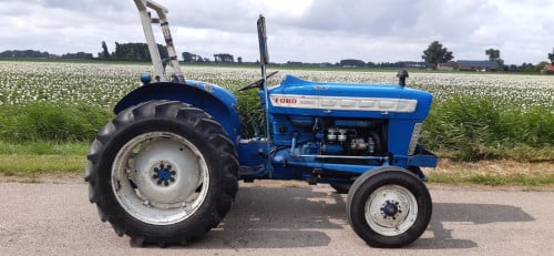 Ford 3000