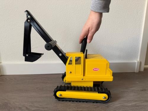 Vintage metalen graafmachine met rupsbanden van Tonka