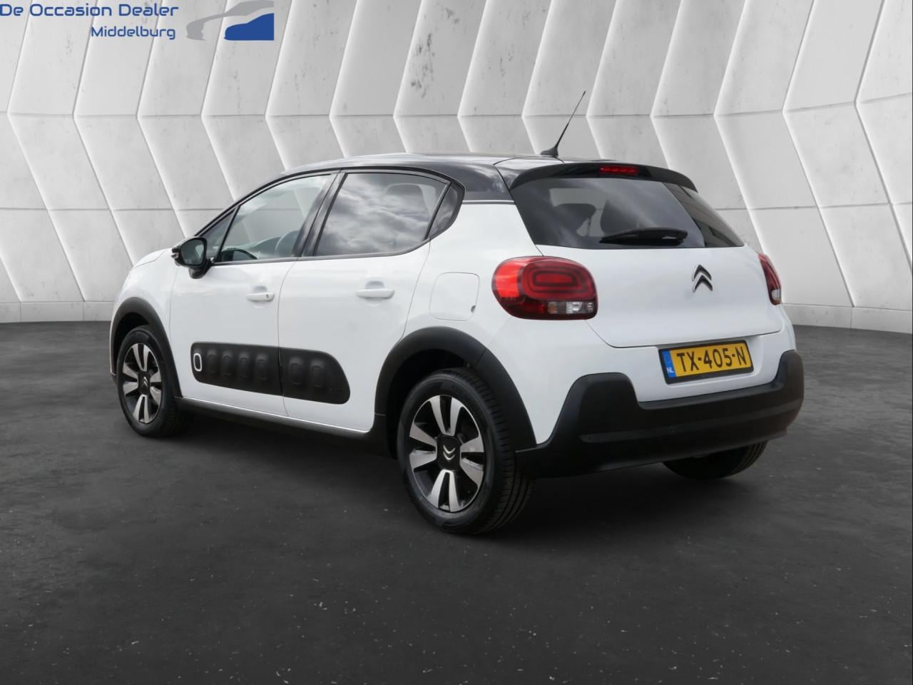 Citroën C3 1.2 PureTech Shine rijklaar incl garantie