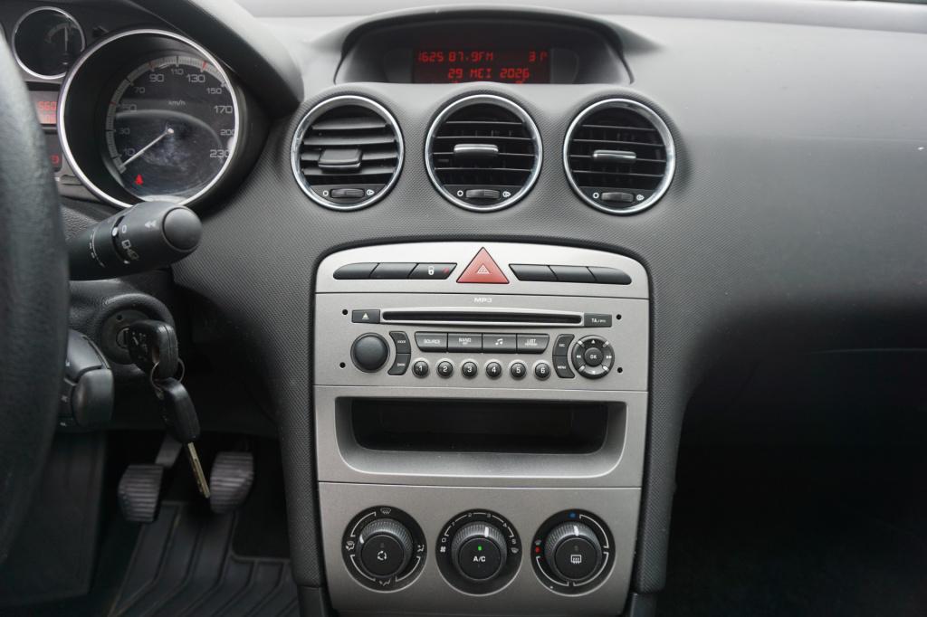 Peugeot 308 1.4 vti xr airco / cruise / elektr. ramen / trekhaak