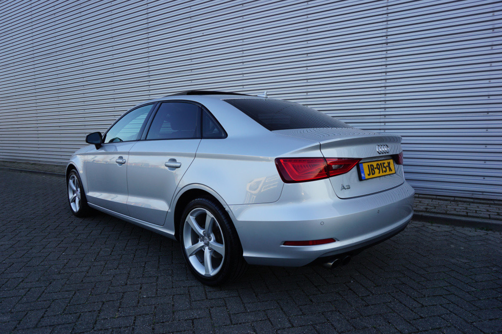 Audi A3 limousine 1.8 tfsi quattro ambition automaat panoramadak / leder / 