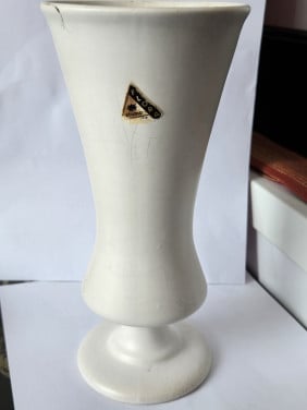 Witte matte Vaas Flora Keramiek Gouda 1889 Hoogte 22.3 Cm