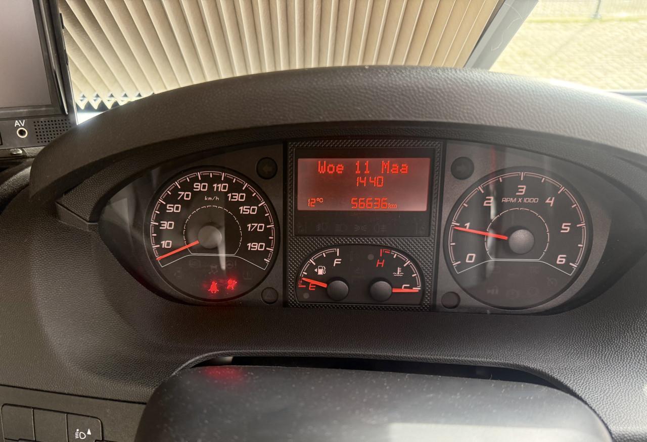 Elnagh Baron 73 (2x lengtebedden, hefbed, Euro 6 , zeer netjes )