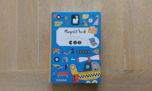 Magnetibook racers van het merk Janod(magneetboek speelset)