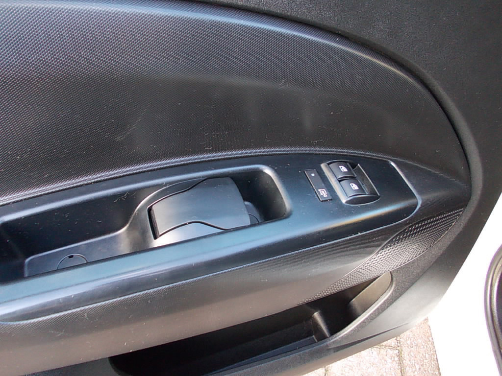 Opel Combo 1.6 cdti 77 kw (105pk) airco, cruise-contr.