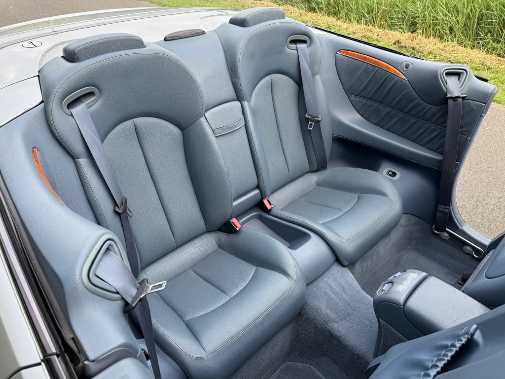 Mercedes-Benz Clk-klasse cabrio 320 elegance automaat , trekhaak