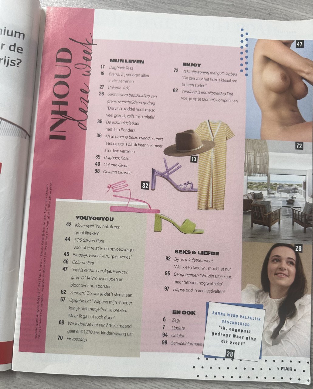 Twee tijdschriften Flair