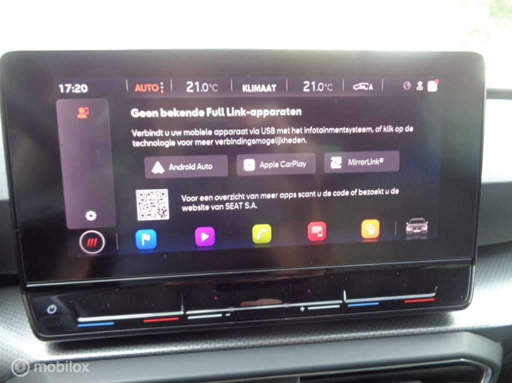Seat Leon Sportstourer 1.5 tsi style business/airco/lm velgen/carplay/pdc/c