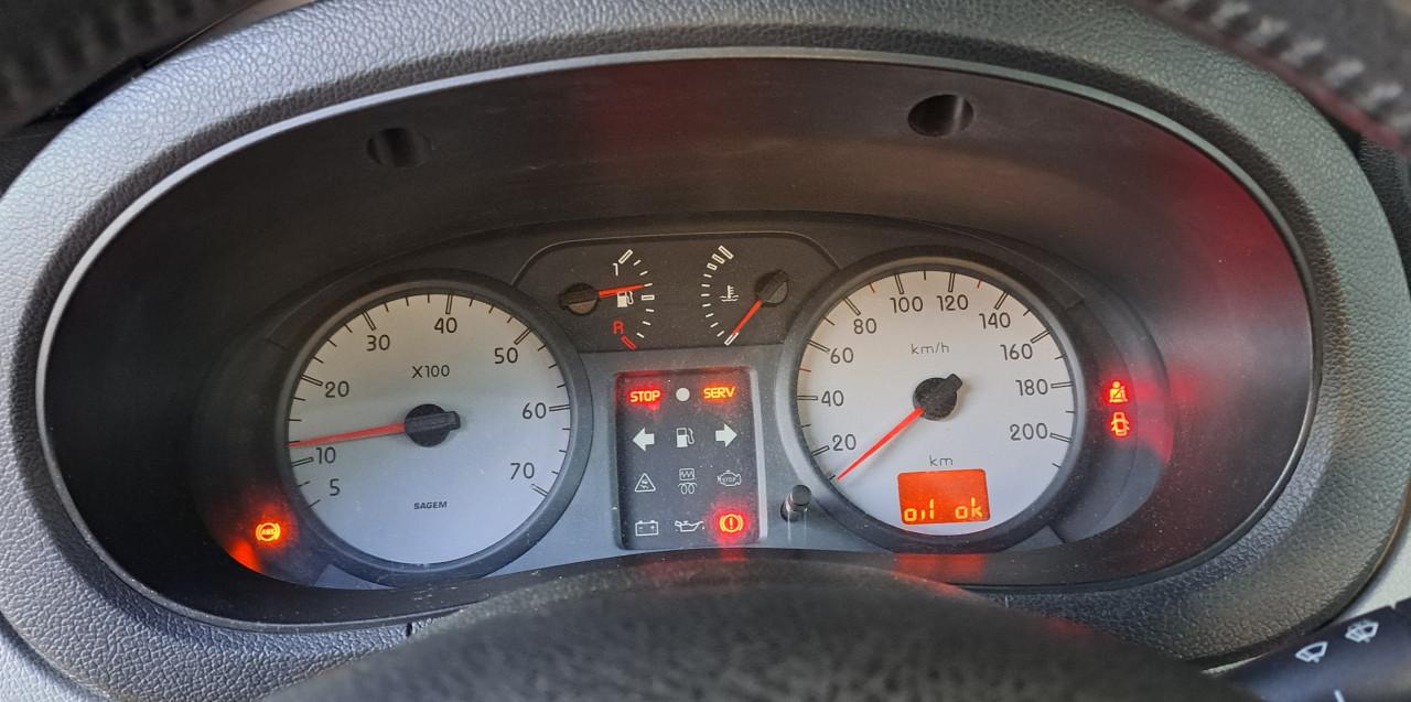 Renault Kangoo 1.6 16V 70KW 2004 Grijs € 2400