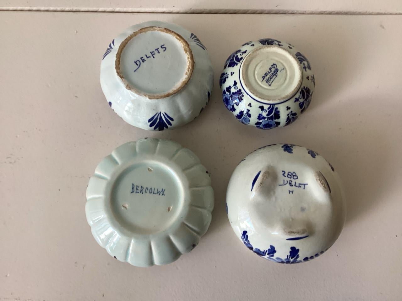 Delfblauw kommetjes 4 x.