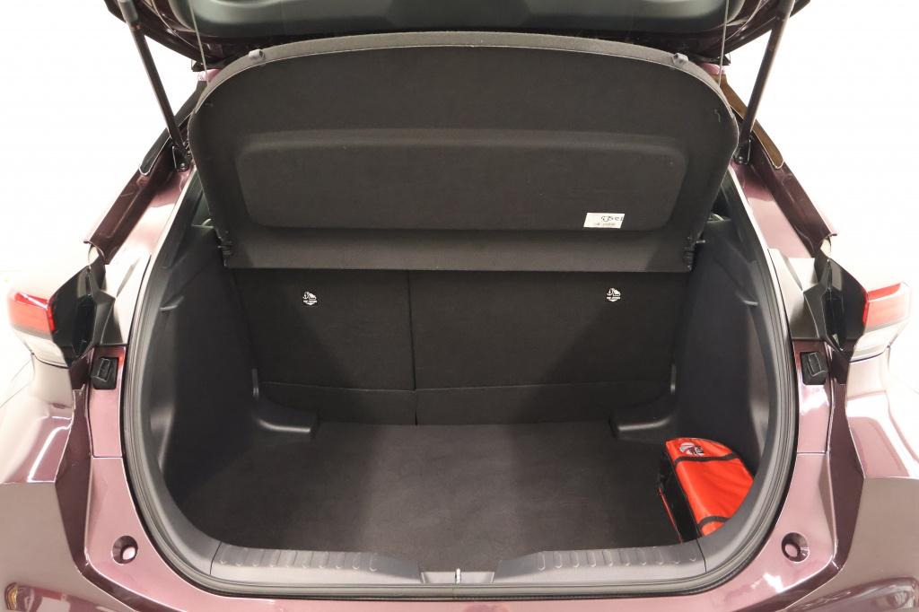 Toyota C-hr 1.8 hybrid 140 active