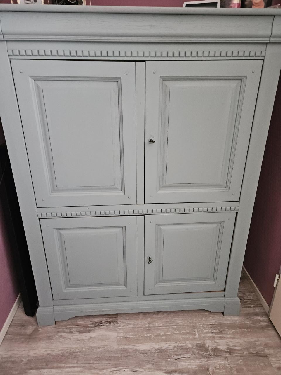 Kast