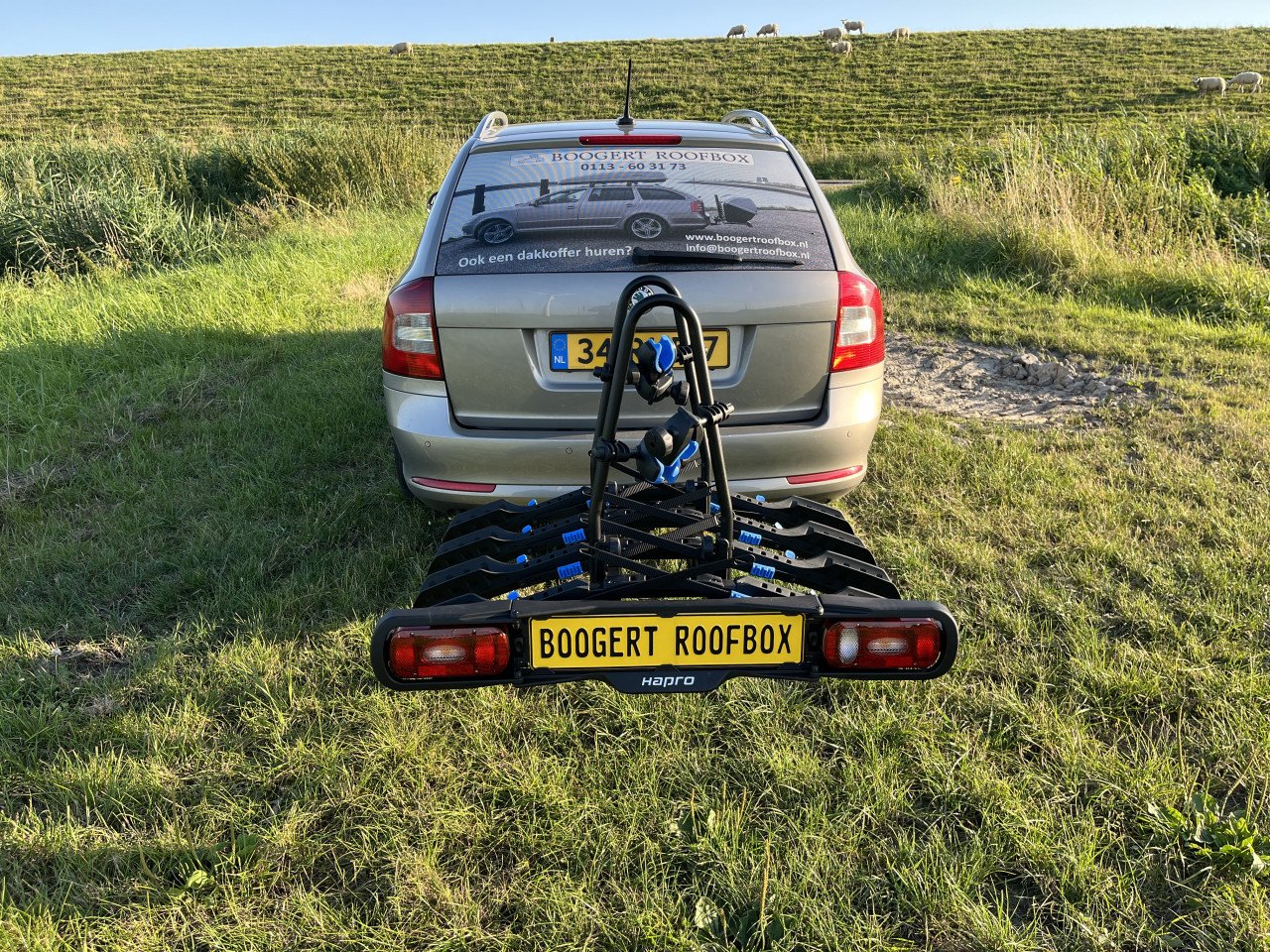 Fietsendrager voor 4 fietsen te huur