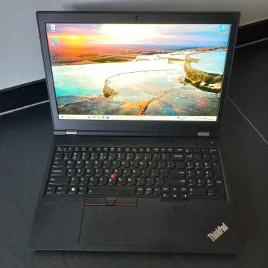 Lenovo ThinkPad P15 i7-10850H 16GB 512GB SSD Nvidia 4GB Office W11