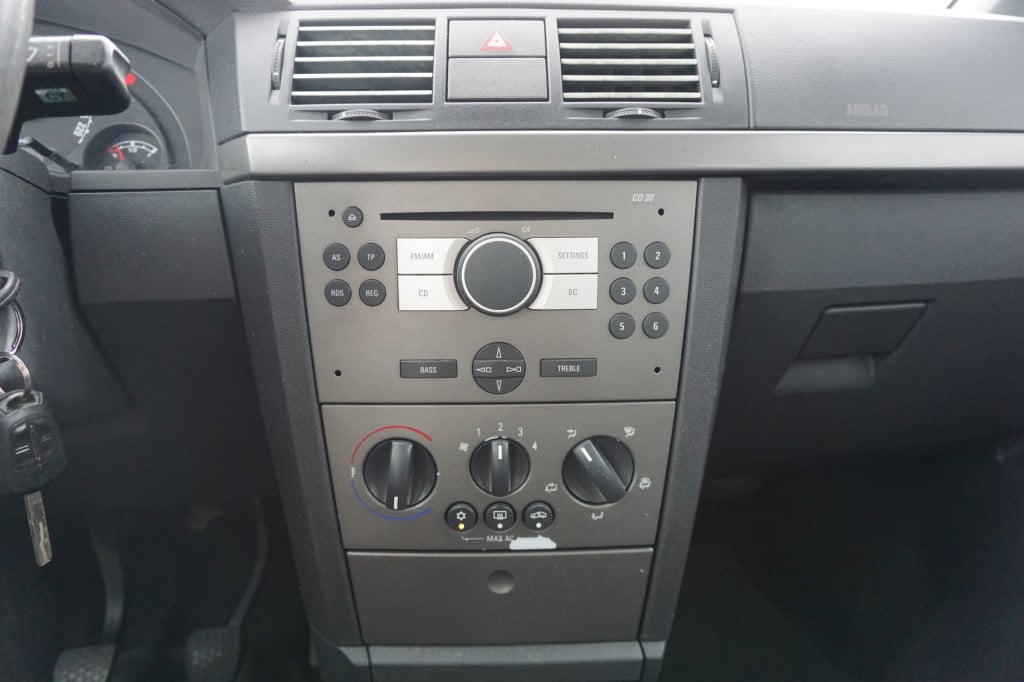 Opel Meriva 1.8-16v business airco / elektr. ramen / trekhaak / nap