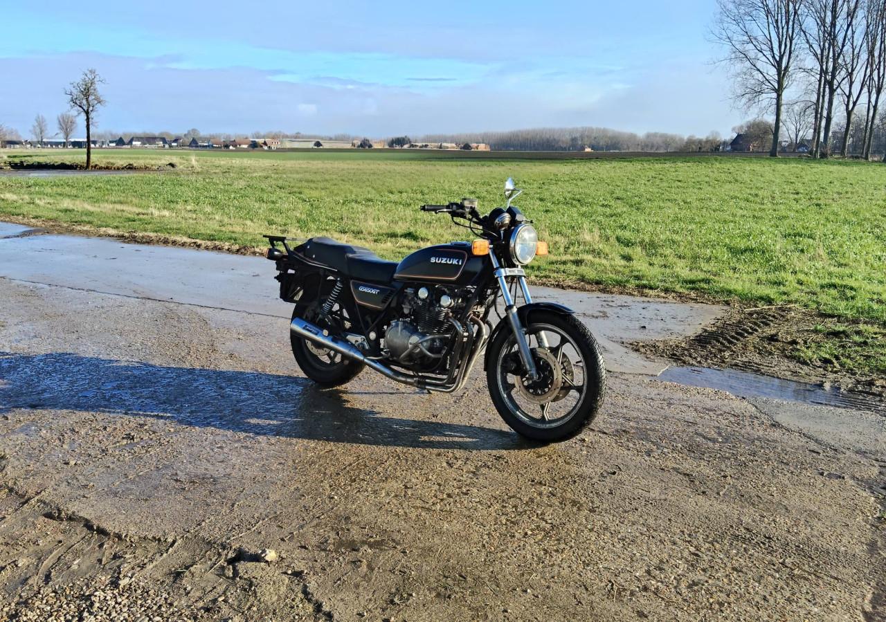 Suzuki GS650GT '83