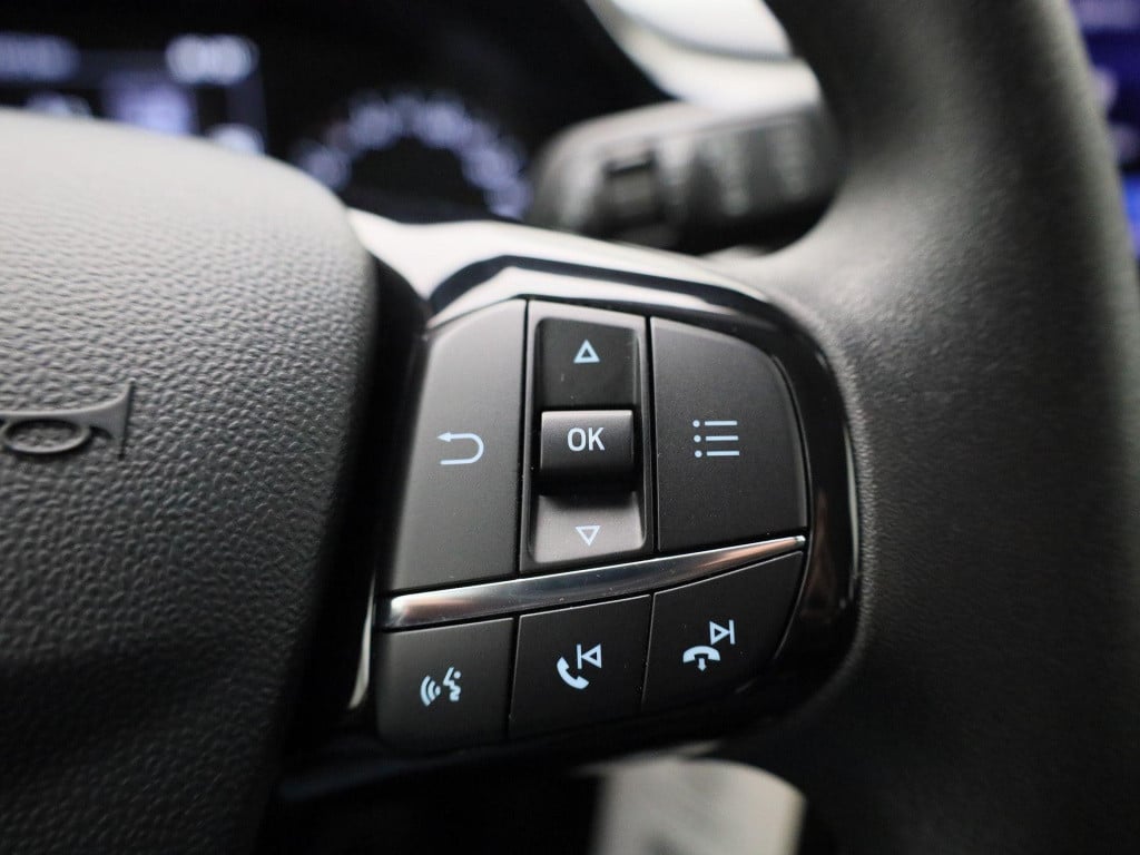 Ford Fiesta 1.1 trend navigatie | cruise control | airco | dab | pdc | appl