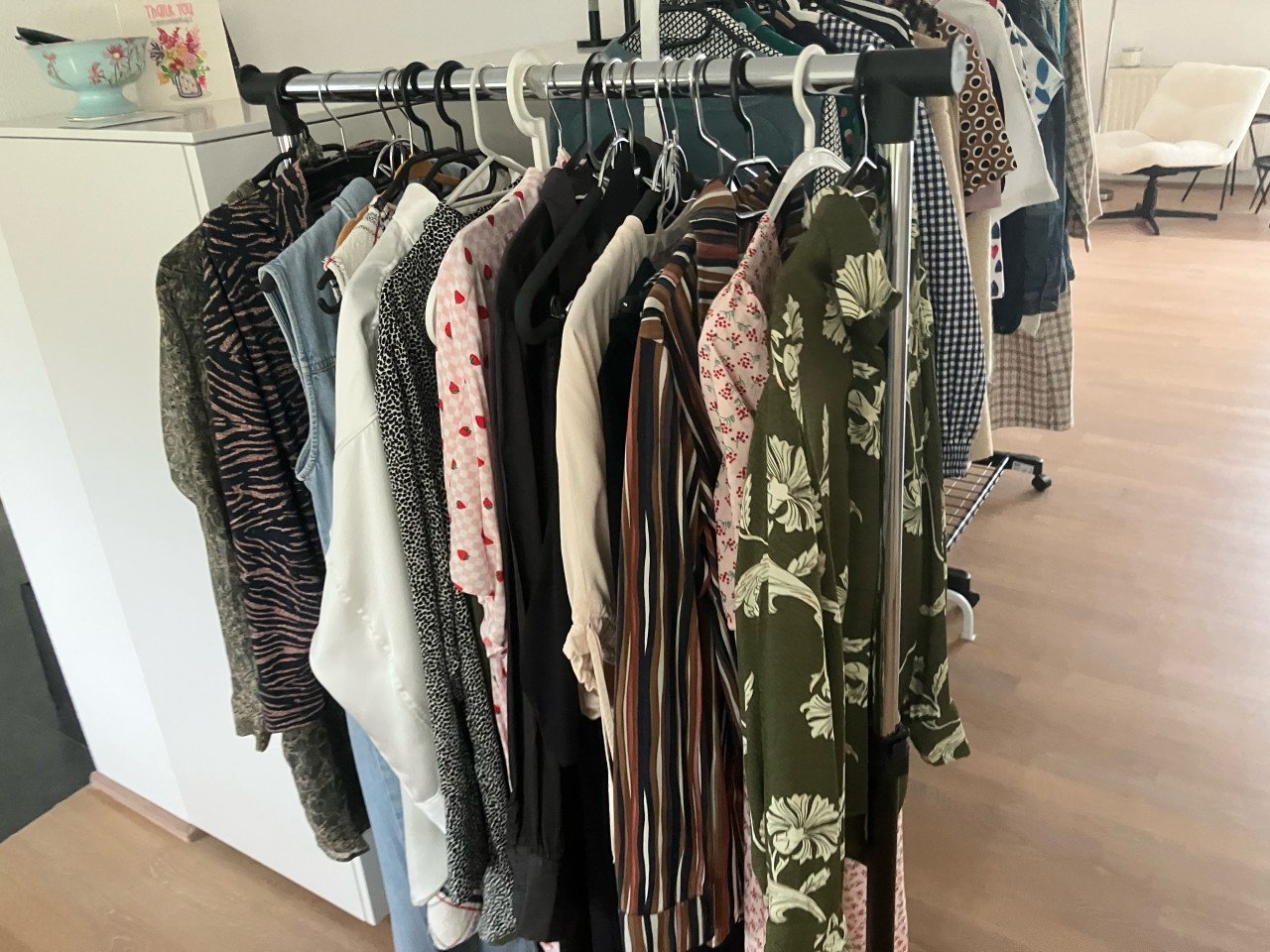 Dames kleding, studio amneloes etc
