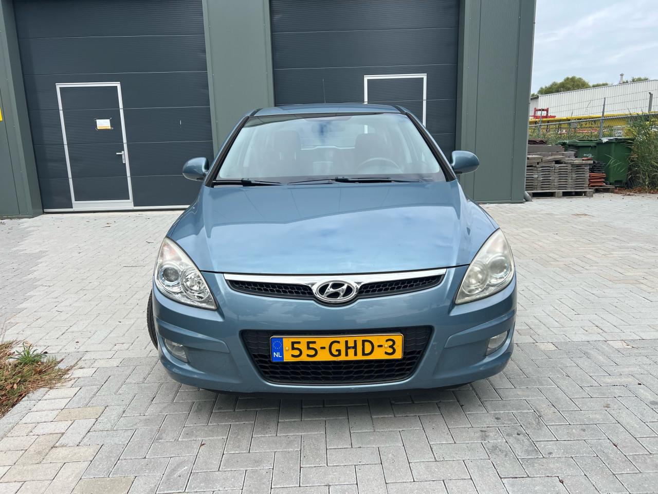 Hyundai I30 1.6i Dynamic 130.810KM Jaar apk