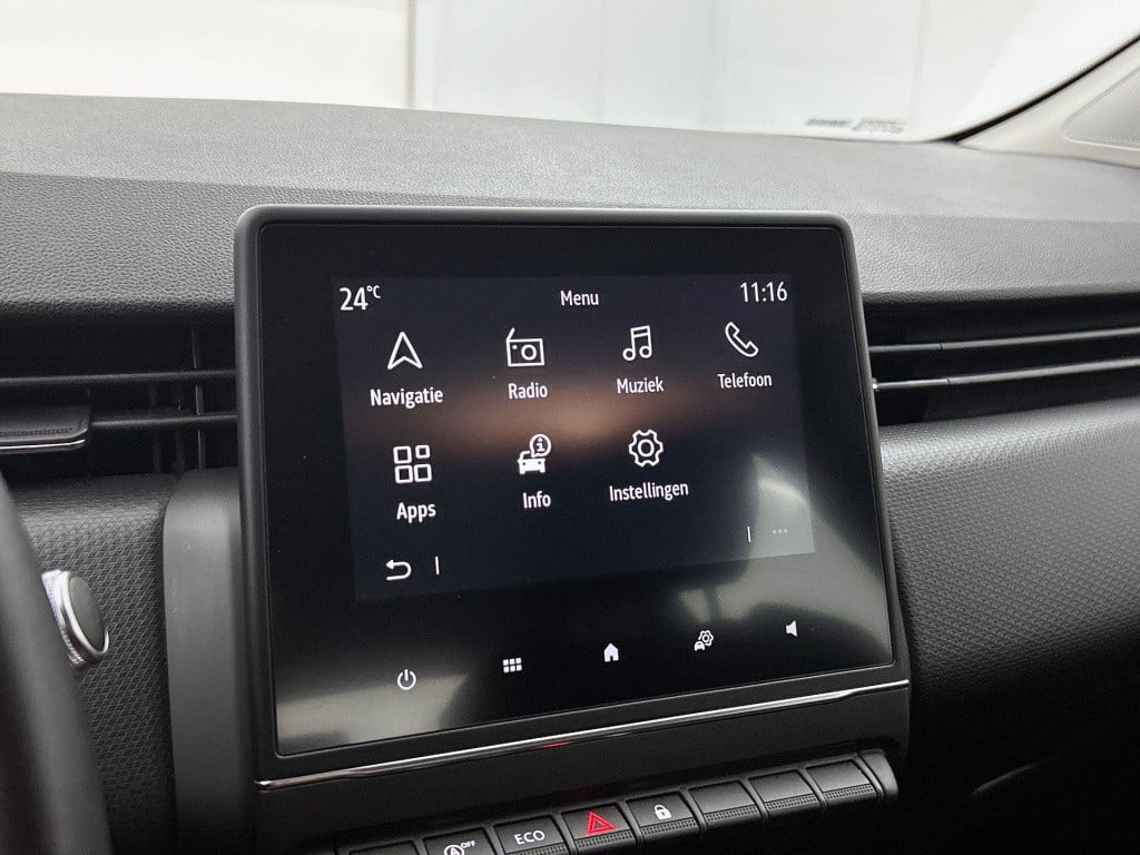 Renault Clio 1.0 tce zen | parkeer sensoren | cruise control | navigatie | 