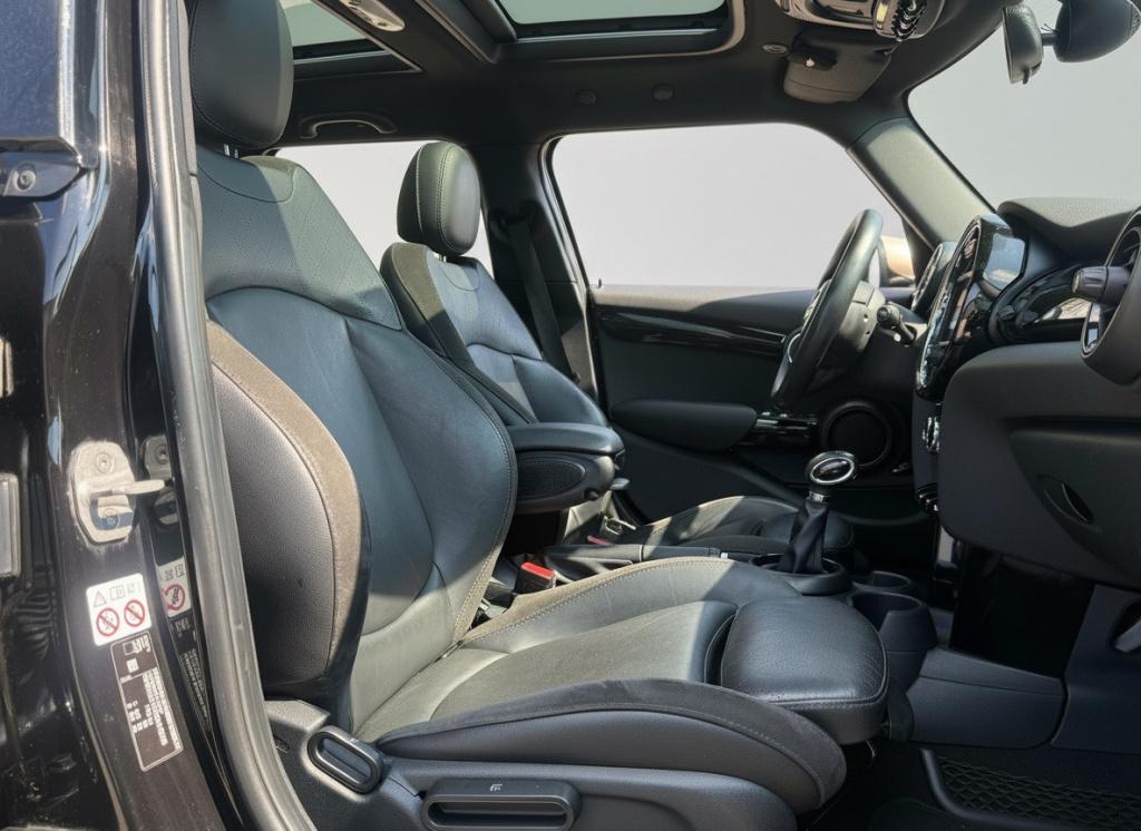 Mini Cooper mini 1.5 chili serious business