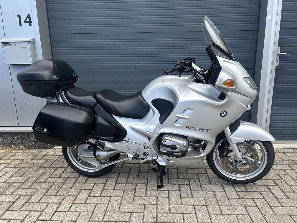 BMW R1150RT Twin-Spark uit 2004 met 122dkm, met ABS, kofferset, €1995,-