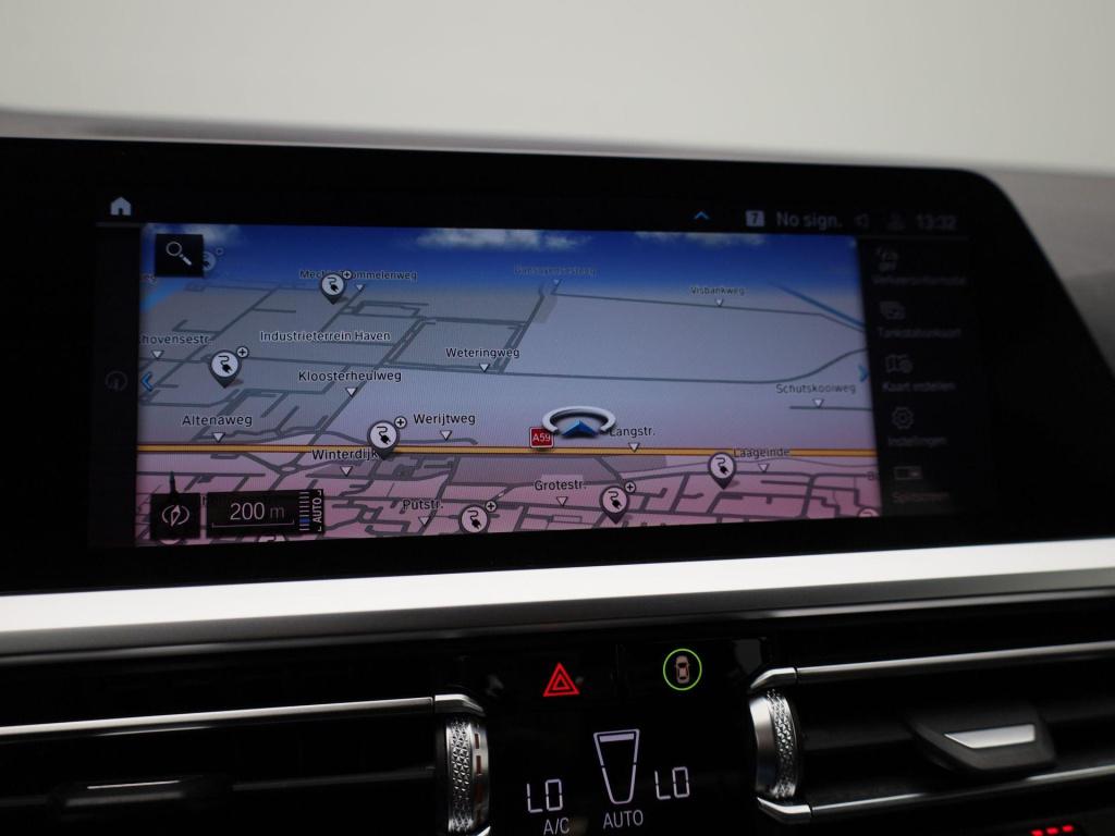 BMW 3-serie 330e edrive edition | automaat | lmv | leder | 360 camera | par
