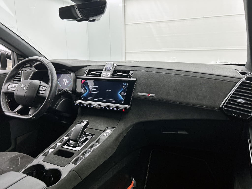 Ds Ds 7 crossback e-tense 300pkawd performance line+ | hifi focal | elektr 