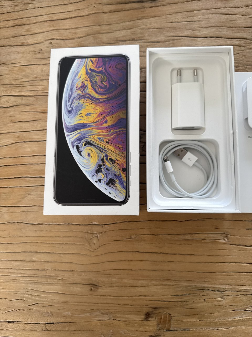 Apple iPhone Xs Max Silver 64GB