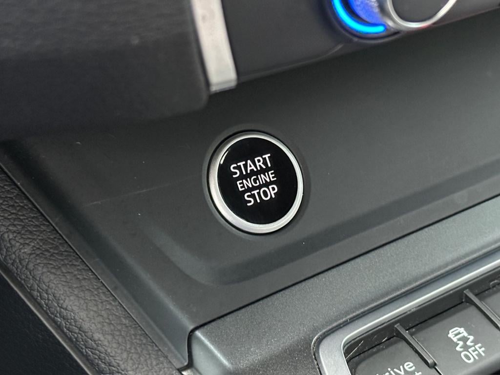 Audi Q3 sportback 45 tfsi e s-line | camera | black optiek | dode hoek | ke