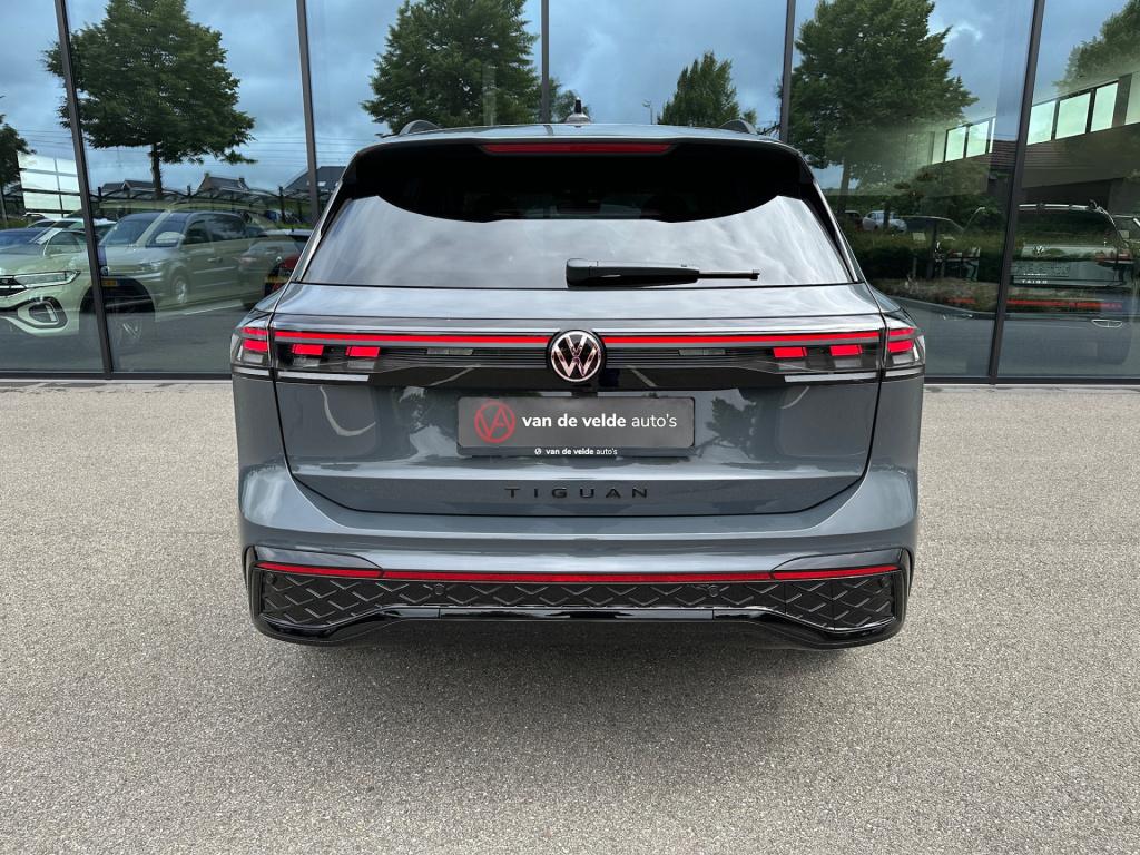 Volkswagen Tiguan 1.5 ehybrid r-line | black line | 360 camera | 20 inch | 