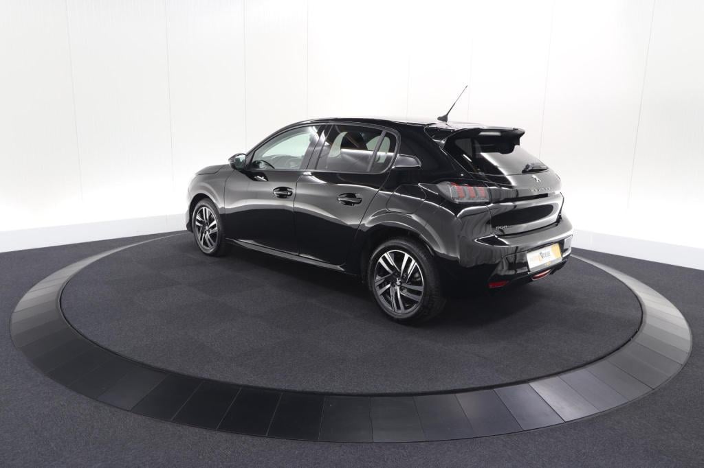 Peugeot 208 puretech 100 eat8 allure pack | keyless | camera | navigatie | 