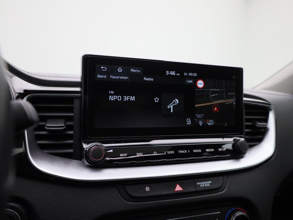 Kia Xceed 1.6 gdi phev executiveline | automaat | panoramadak | navigatie |