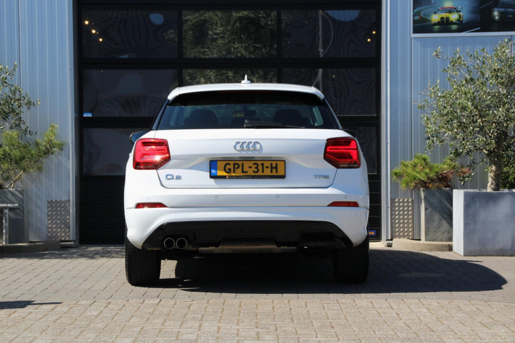 Audi Q2 1.4 tfsi sportline - automaat - acc - led - matrix - apple carplay 