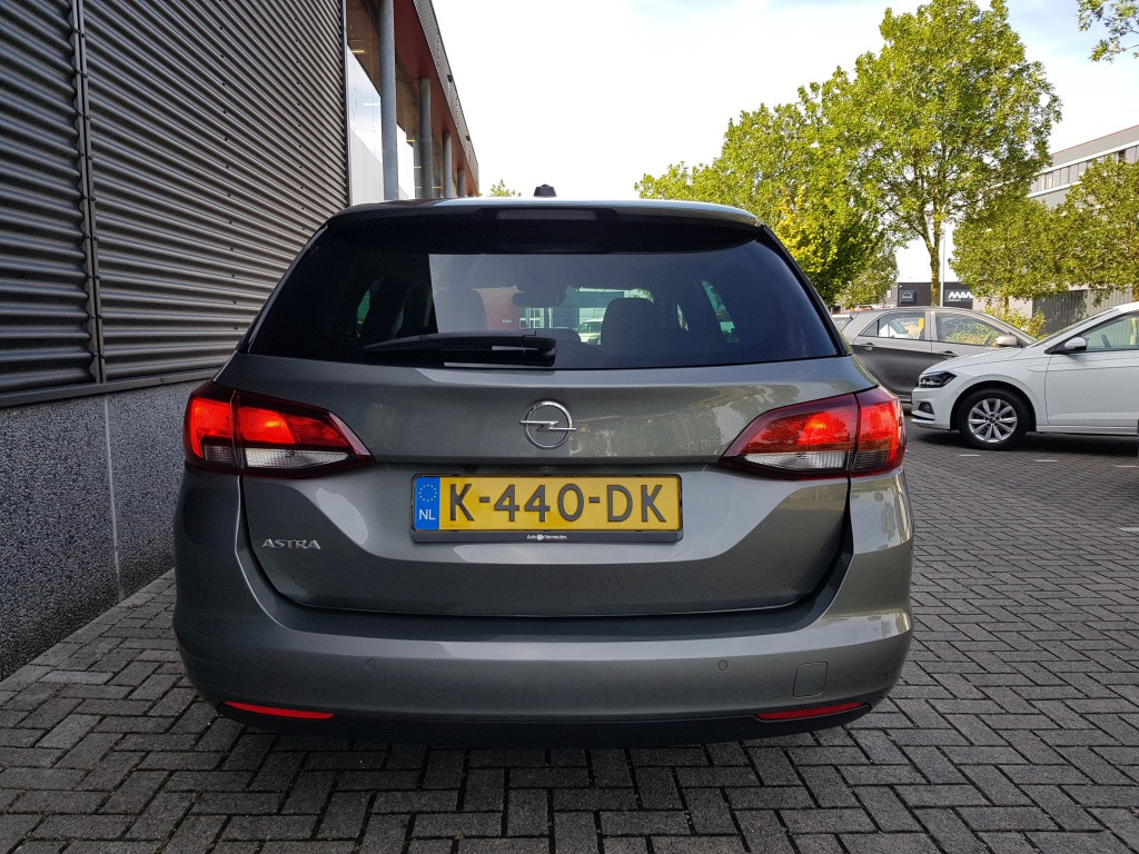 Opel Astra sports tourer edition 1.2