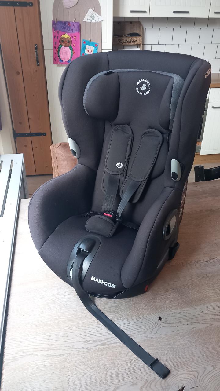 Maxi cosi axiss autostoel