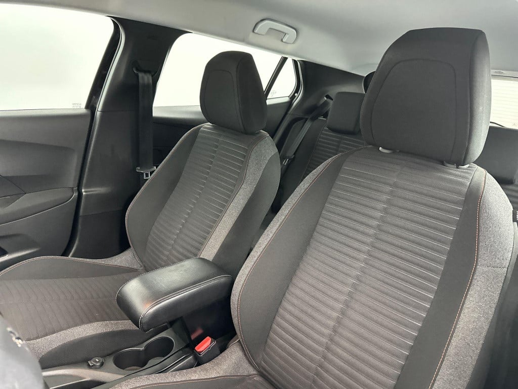 Peugeot 2008 1.2 puretech blue lease active | camera | navigatie | applecar
